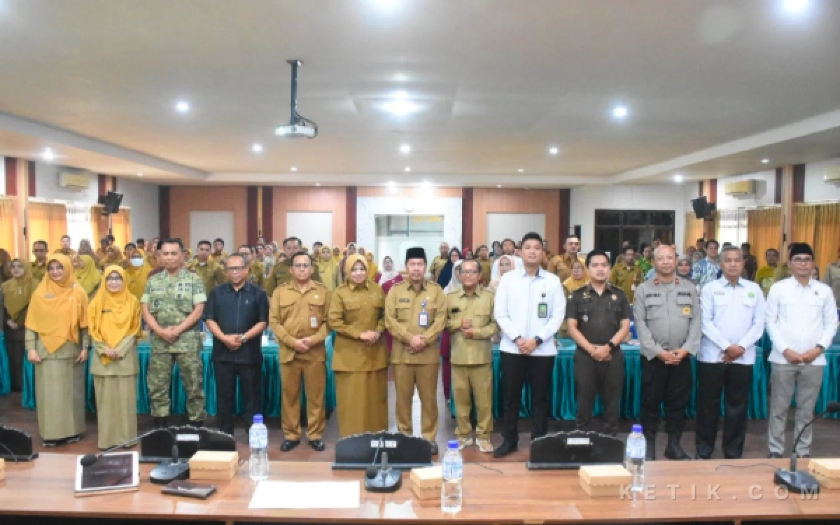 Thumbnail Berita - Wabup Situbondo Buka Sosialisasi Perda KTR, Dorong Perlindungan Masyarakat dari Bahaya Asap Rokok