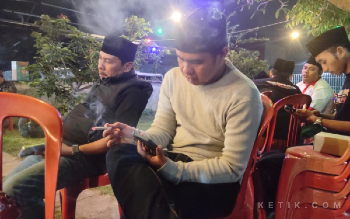 Thumbnail Berita - Dari Kuli Tinta ke Juragan Minyak, Jalur Licin Agus Salim