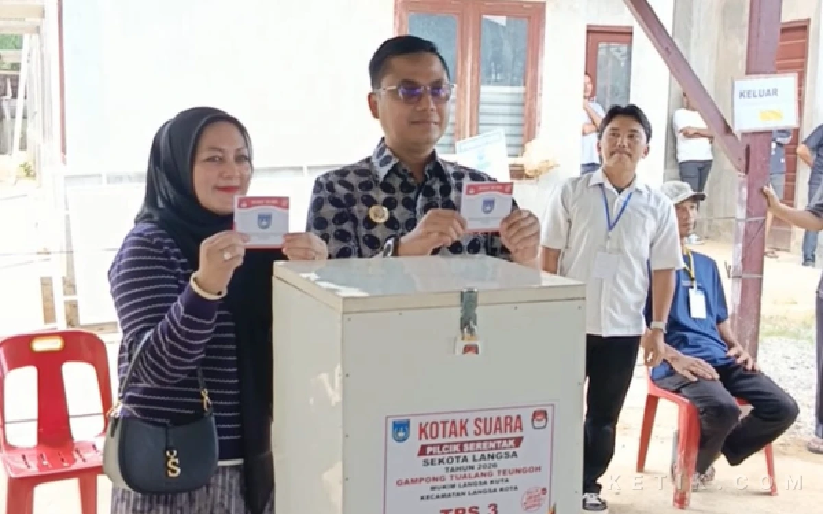 Thumbnail Berita - Salurkan Hak Pilih di Pilchiksung 2026, Wali Kota Langsa: Pemimpin Gampong akan Membawa Kesejahteraan Warga
