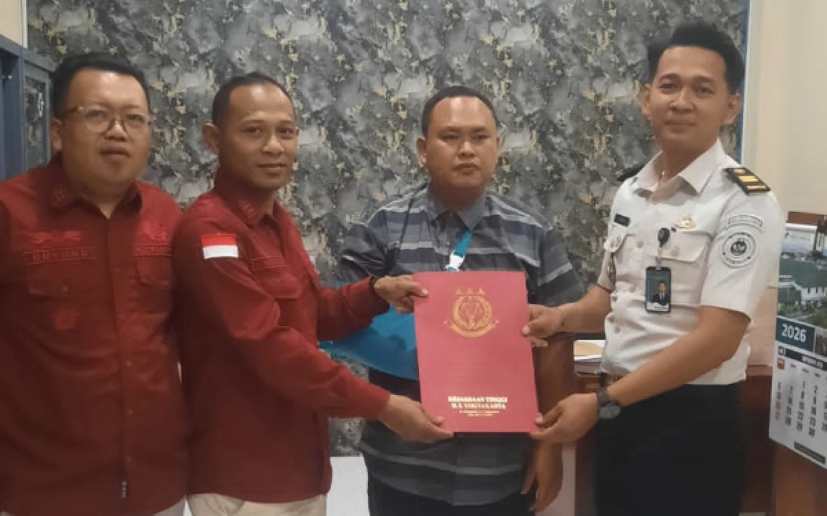 Thumbnail Berita - Kejati DIY Tetapkan Oknum Pegawai Bank BUMN Tersangka Korupsi Kelonggaran Tarik Pinjaman