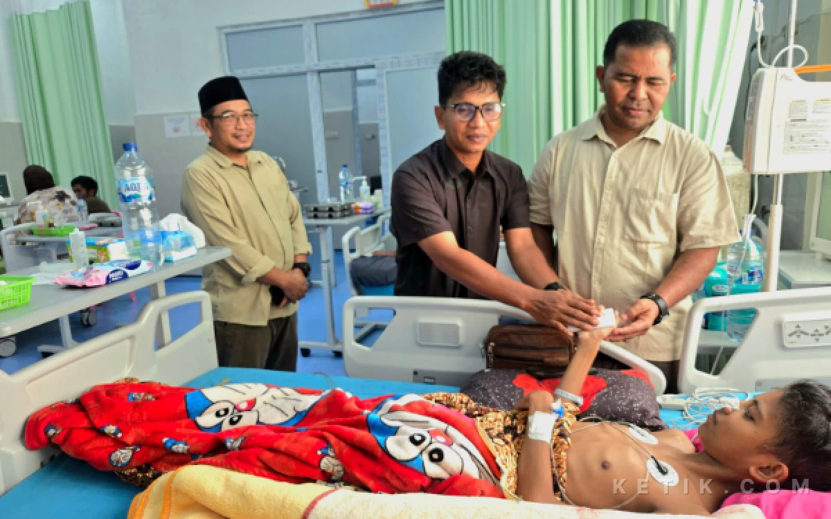 Thumbnail Berita - PT Mon Jambee Salurkan Biaya Pengobatan untuk Salakun, Bocah Pengidap Jantung di Abdya