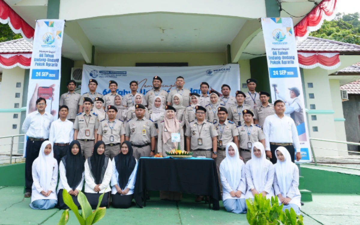 Thumbnail Berita - Upacara Hantaru di Kantah Abdya Sederhana, Namun Bermakna