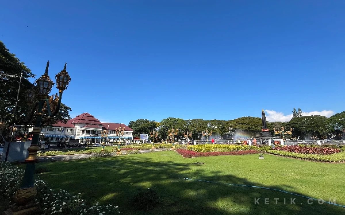 Foto Ilustrasi Kota Malang dalam merespon isu LGBT dan kasus HIV. (Foto: Lutfia/Ketik.com)