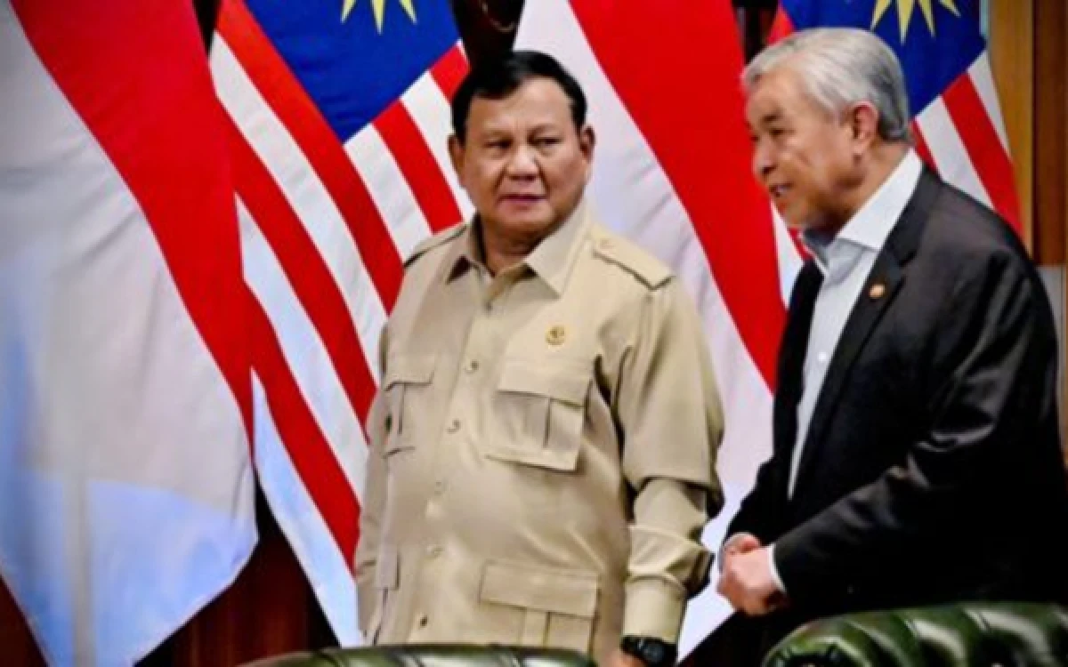Thumbnail Berita - Malaysia Kirim 1 Pesawat, 3 Helikopter dan 52 Personel Bantu Tangani Karhutla di Kalimantan