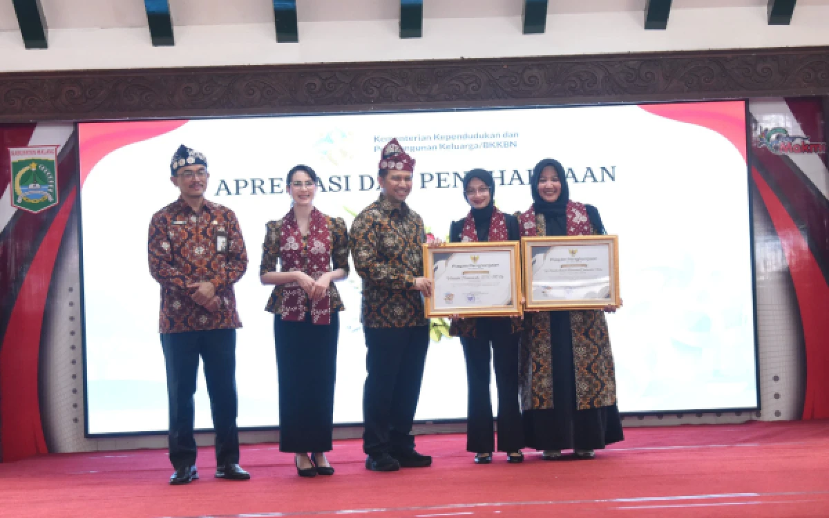 Thumbnail Berita - Kota Kediri Borong Empat Penghargaan Kemendukbangga/BKKBN di Harganas 2026