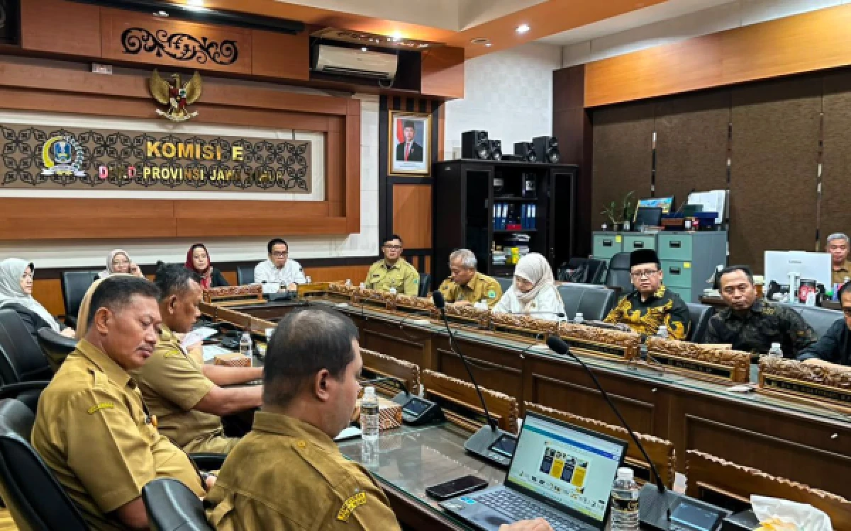 Thumbnail Berita - DPRD Kota Malang Konsisten Selesaikan Status Pengelolaan Velodrome