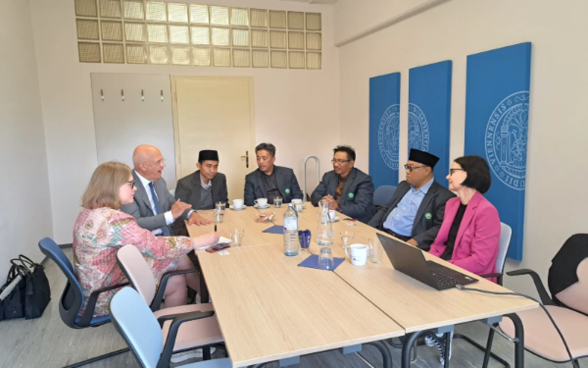 Thumbnail Berita - Lirik Peluang Pengembangan Program Internasional, Unisma Teken MoU dengan Austrian Institute for Family Studies dan University of Vienna