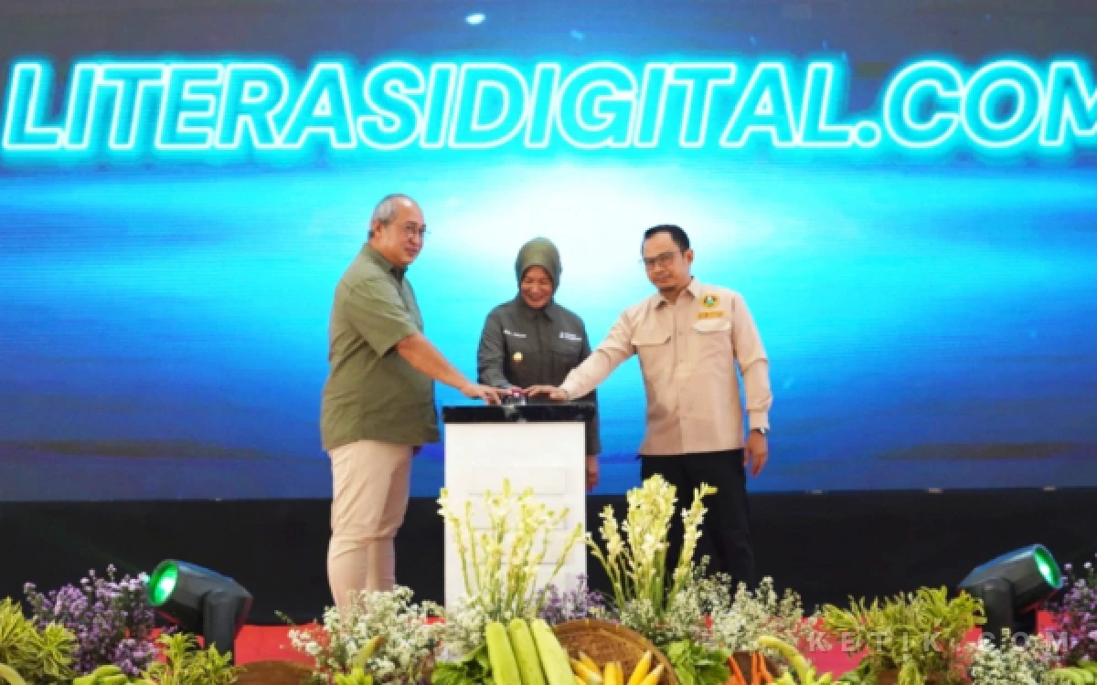 Thumbnail Berita - EMCL dan Pemuda Muhammadiyah Bojonegoro Bekali 600 Pelajar Hadapi Ancaman Hoaks