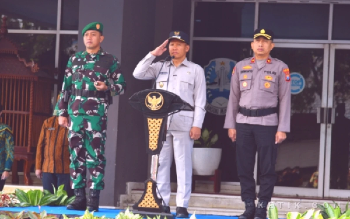 Thumbnail Berita - Apel Kebangsaan di Tulungagung, Plt Bupati Serukan Jaga Indonesia dengan Jogo Tulungagung
