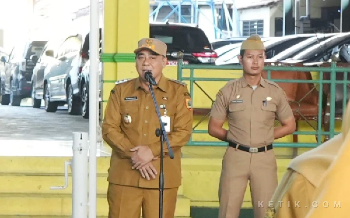 Thumbnail Berita - Nurkholes Minta ASN Pemalang Perkuat Disiplin dan Utamakan Pelayanan Masyarakat