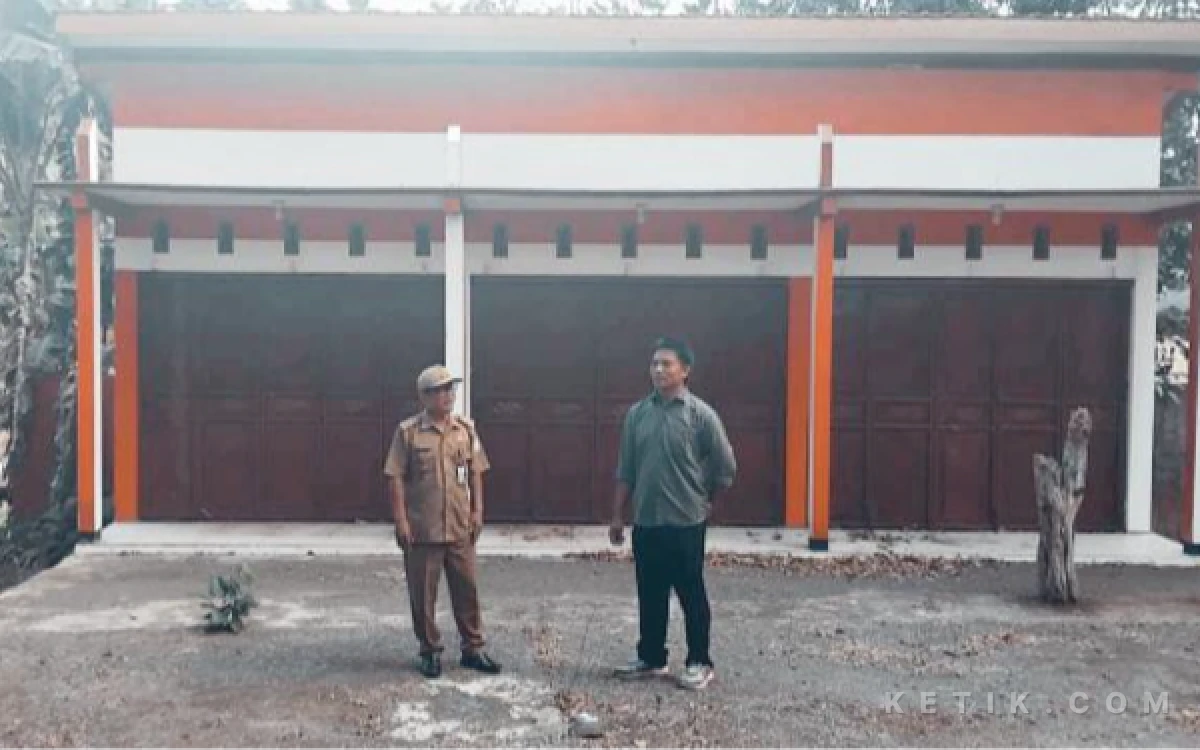 Thumbnail Berita - Soal Teguran Plt Bupati Cilacap, Bangunan di Pekuncen Diduga Gerai KDMP Ternyata Kios untuk Sekretariat Kopdes