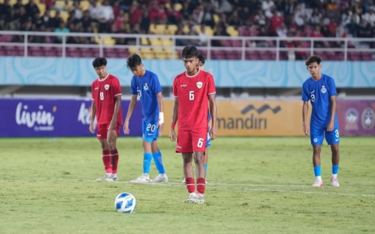 Thumbnail Berita - Remaja Asal Malang Jadi Pahlawan Timnas Indonesia U-19 Piala AFF , Ini Profil Lengkap Evandra Florasta