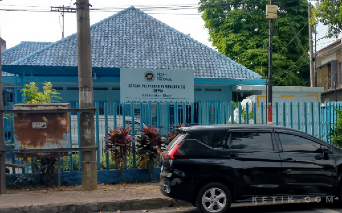 Thumbnail Berita - Warga Sebut Dapur SPPG Kasin Milik Wakil Ketua DPRD Kota Malang Rimzah, Akun Instagramnya Jadi Sorotan