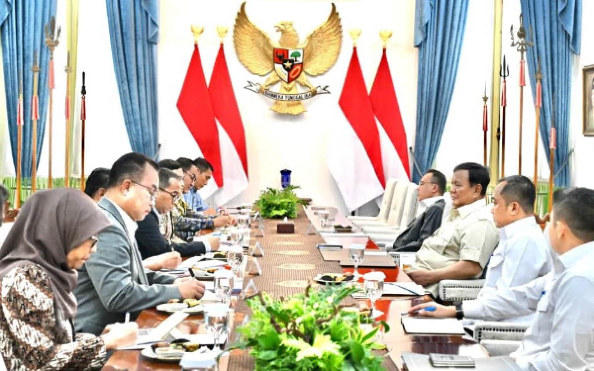 Thumbnail Berita - Wow! 14 Ribu Kasus Hukum Beres Lewat 83.960 Posbankum, Negara Bisa Hemat Rp1,2 Triliun