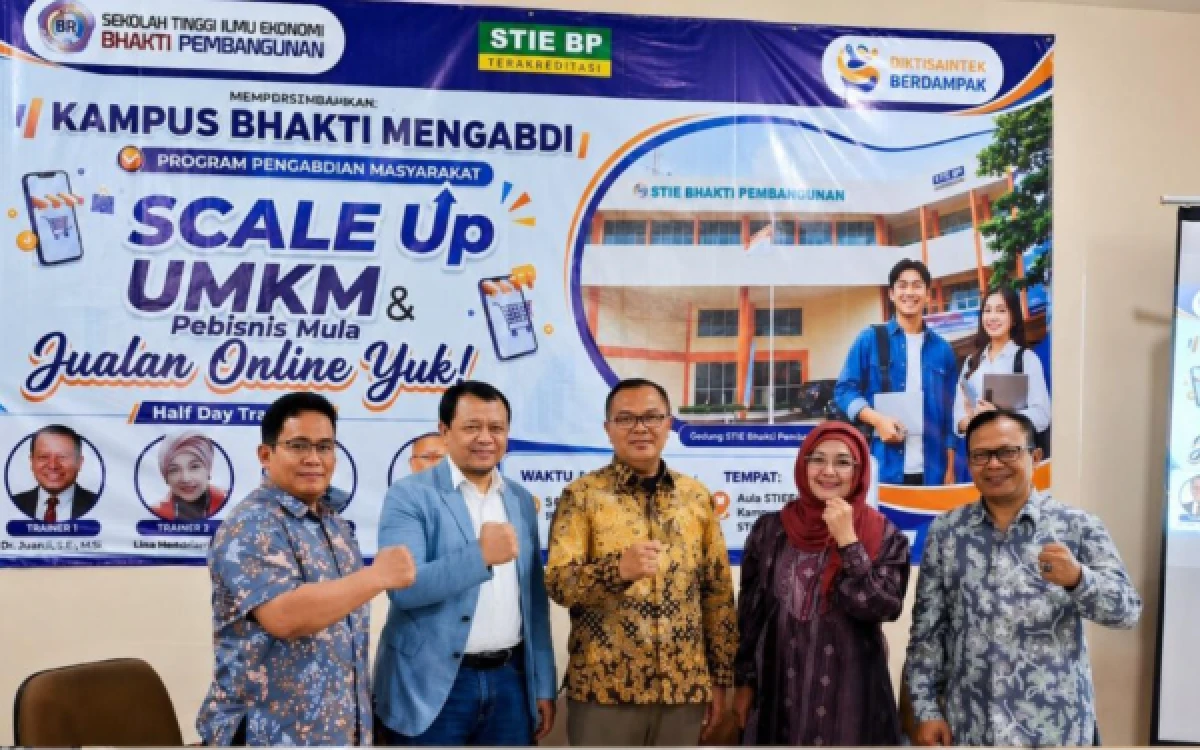 Thumbnail Berita - Ingin Naik Kelas, Ratusan Pebisnis Pemula dan UMKM Belajar Ilmu Digital Marketing
