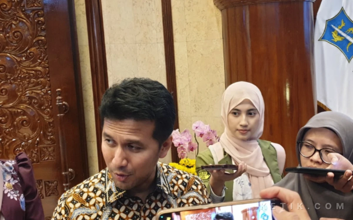 Thumbnail Berita - BBM di Jatim Perlahan Langka, Emil Dardak Perkuat Koordinasi dengan Pertamina