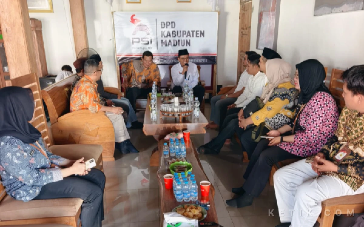 Foto DPD PSI Kabupaten Madiun menerima visitasi KPU Kabupaten Madiun pada Sabtu, 3 Oktober 2026. (Foto: Angga/Ketik).