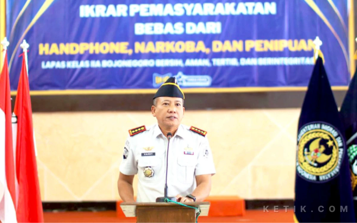 Thumbnail Berita - Apel dan Ikrar Digelar, Lapas Bojonegoro Perang Lawan HP Ilegal dan Narkoba