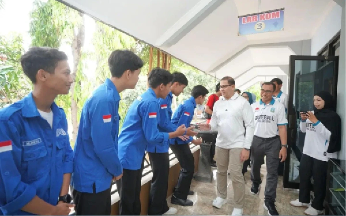 Thumbnail Berita - TKA Dimulai, Ini Pesan Kadindik Jatim Aries Agung Paewai