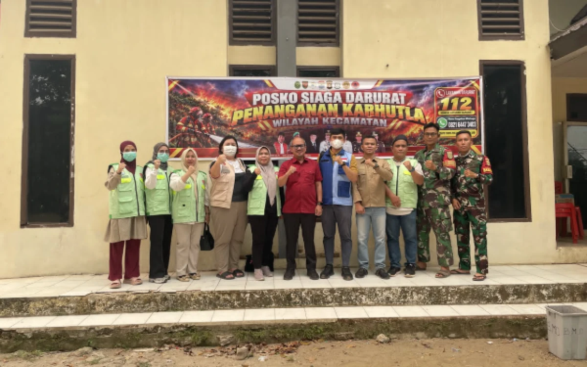 Thumbnail Berita - Warga Palembang Wajib Waspada! Kabut Asap Makin Tebal, Posko Karhutla Siaga 24 Jam
