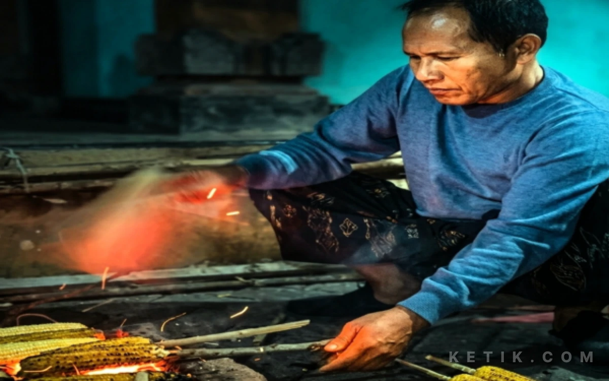 Thumbnail Berita - Lesehan Bareng  Warga di Musim Bediding, Plt. Bupati Tulungagung Bertekad Wujudkan Jagung Lokal Bukan Jago Kandang