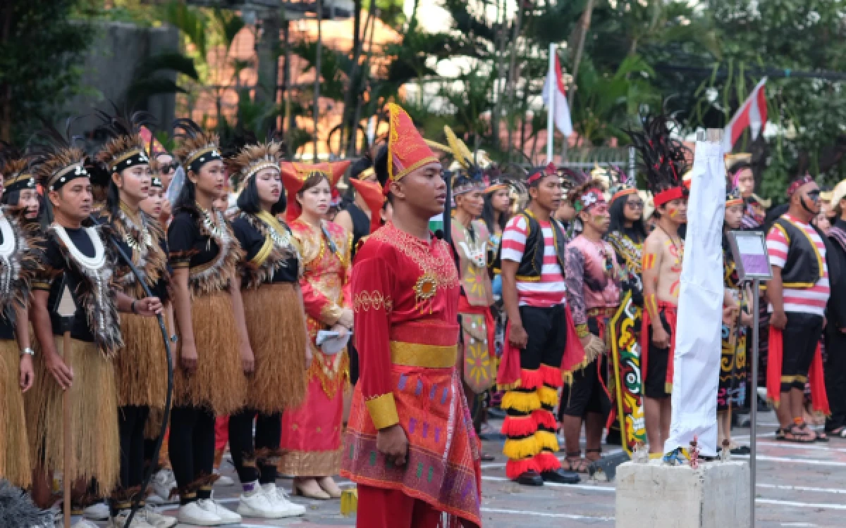 Thumbnail Berita - Semangat Kemerdekaan Menggema di Mercure Surabaya Grand Mirama, Rayakan HUT Ke-81 dengan Meriah