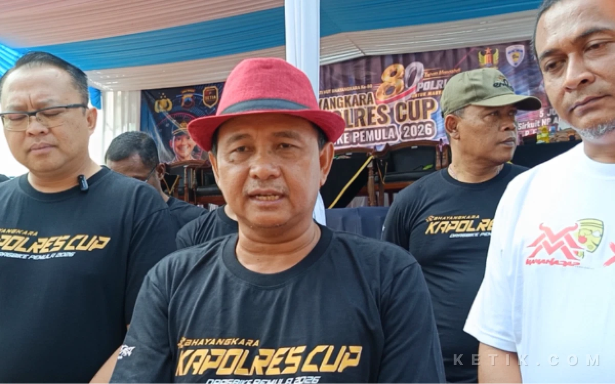 Thumbnail Berita - Wakil Ketua DPRD Pekalongan Sumar Rosul Dorong Kapolres Cup Drag Bike Digelar Rutin, Tekan Balap Liar dan Dongkrak UMKM