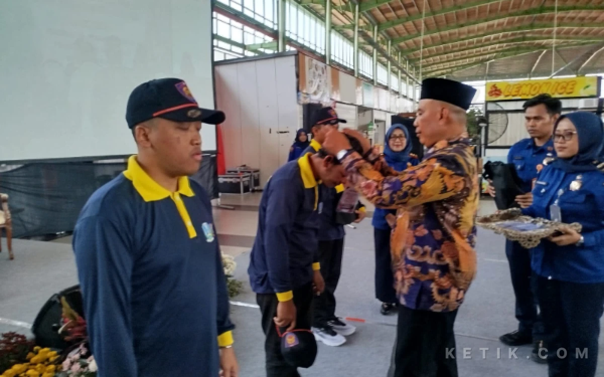 Thumbnail Berita - Ratusan Relawan Damkar Kota Mojokerto Dilatih Hadapi Kebakaran