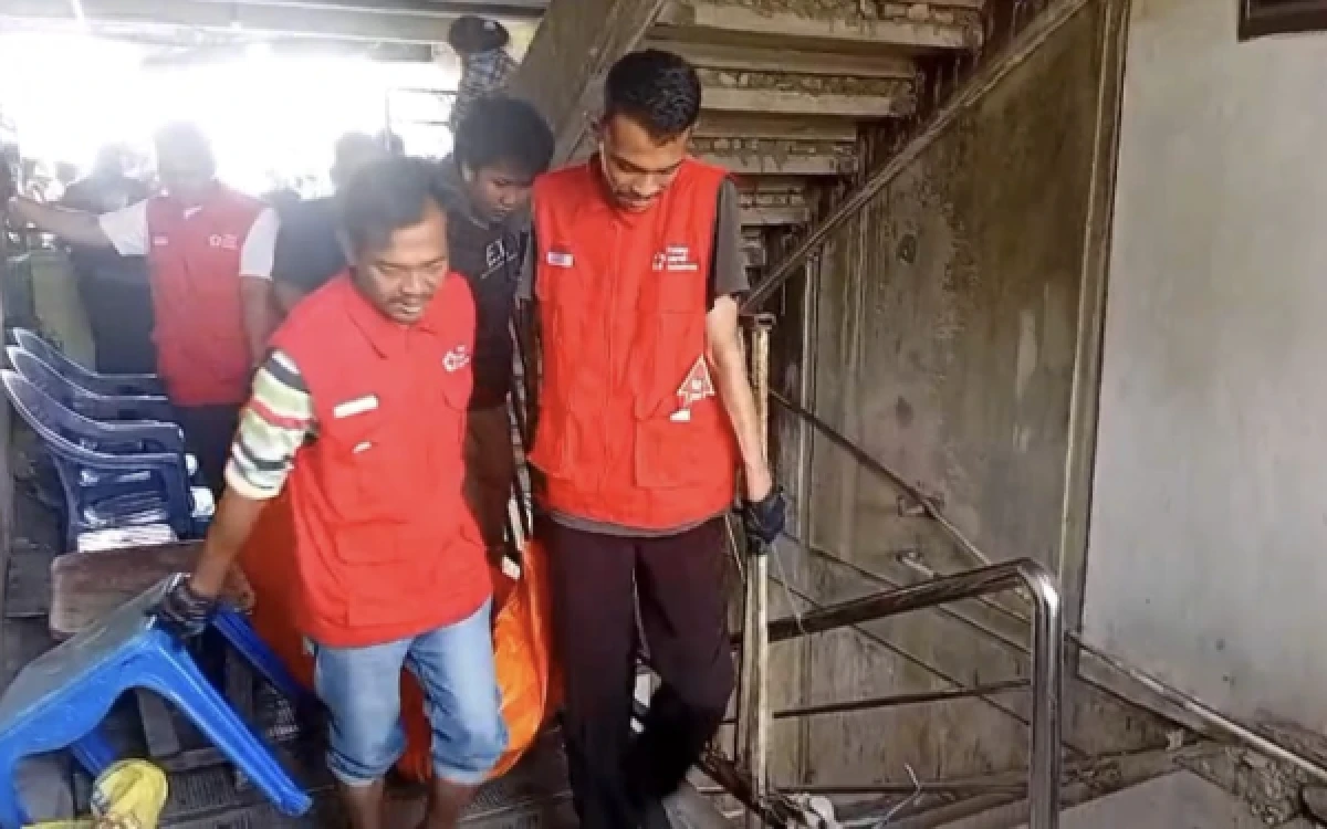 Thumbnail Berita - Dua Hari Tak Keluar Kamar, Lansia Ditemukan Meninggal di Rusun Radial Palembang