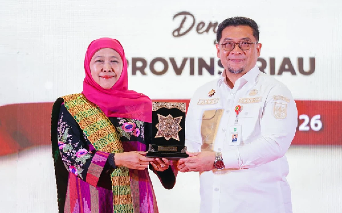 Thumbnail Berita - Sukses Besar! Dipimpin Gubernur Khofifah, Misi Dagang Jatim–Riau Catatkan Transaksi Rp1 Triliun lebih