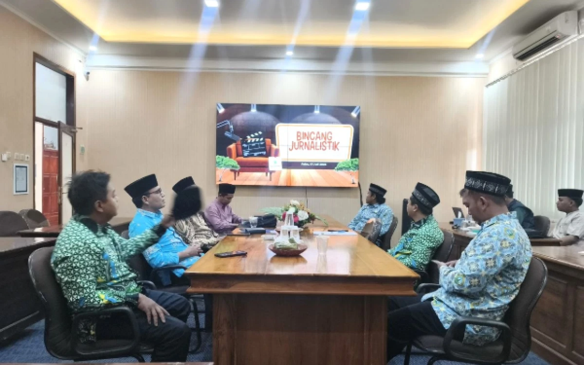 Thumbnail Berita - Humas Pesantren Nurul Jadid Paiton Probolinggo Jadikan Jurnalistik Sebagai Media Dakwah