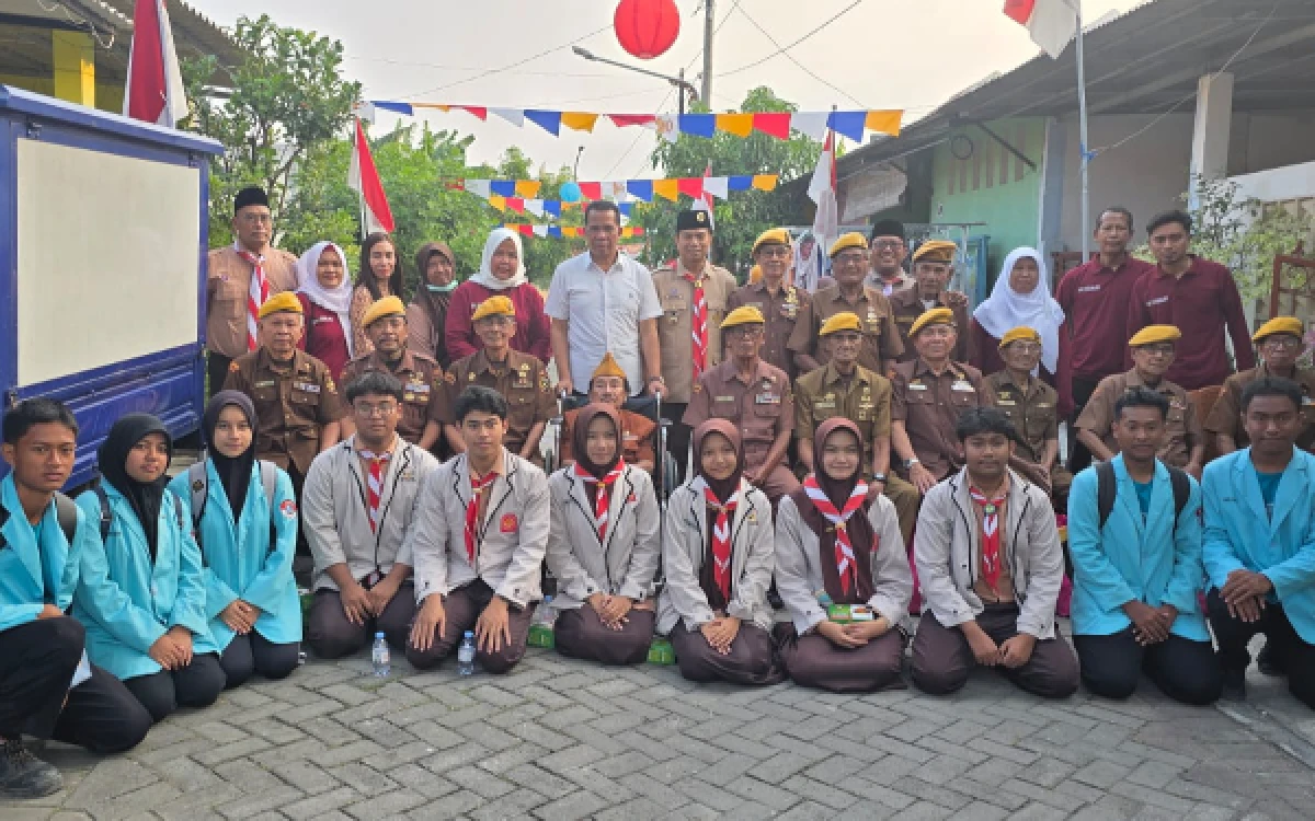 Thumbnail Berita - Murid Menjemput Sejarah, Cara Dindik Jatim Hidupkan Pendidikan Karakter dan Nasionalis