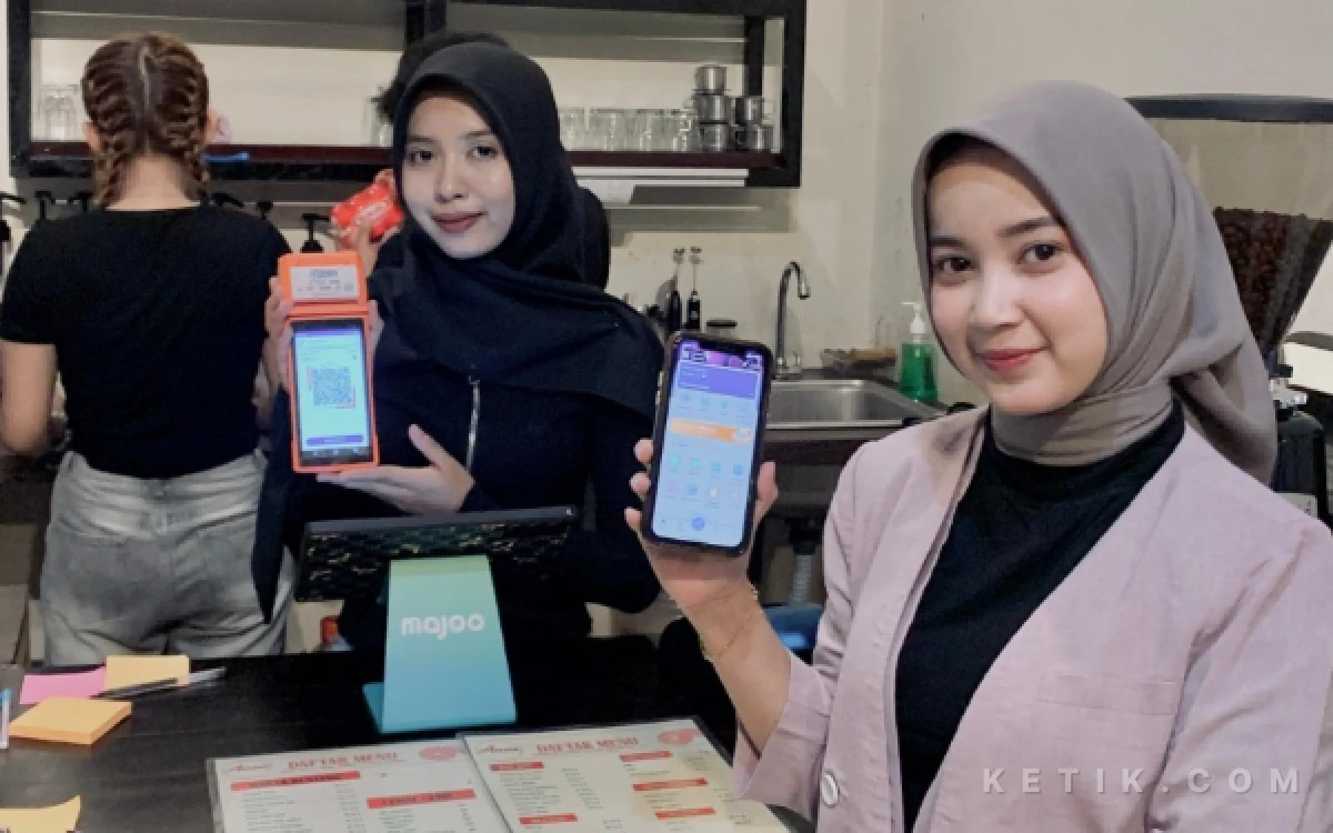 Thumbnail Berita - QRIS BRI Makin Dekat dengan UMKM Trenggalek, Transaksi Cukup dari Satu Genggaman