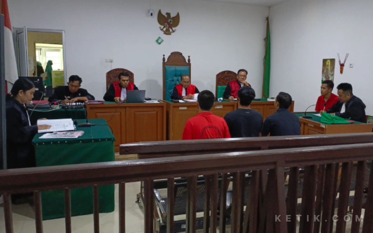 Thumbnail Berita - Sidang Sabu 100 Gram di PN Palembang, Rafli Akui Sudah Dua Kali Ikut Transaksi Narkoba