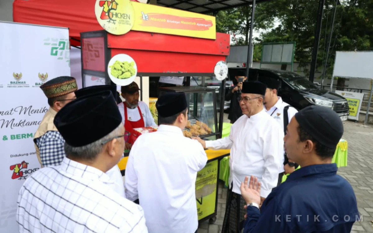 Thumbnail Berita - Dukung Muktamar Ke-35 NU di Jombang, BAZNAS Hadirkan Layanan Makanan hingga Beasiswa Santri