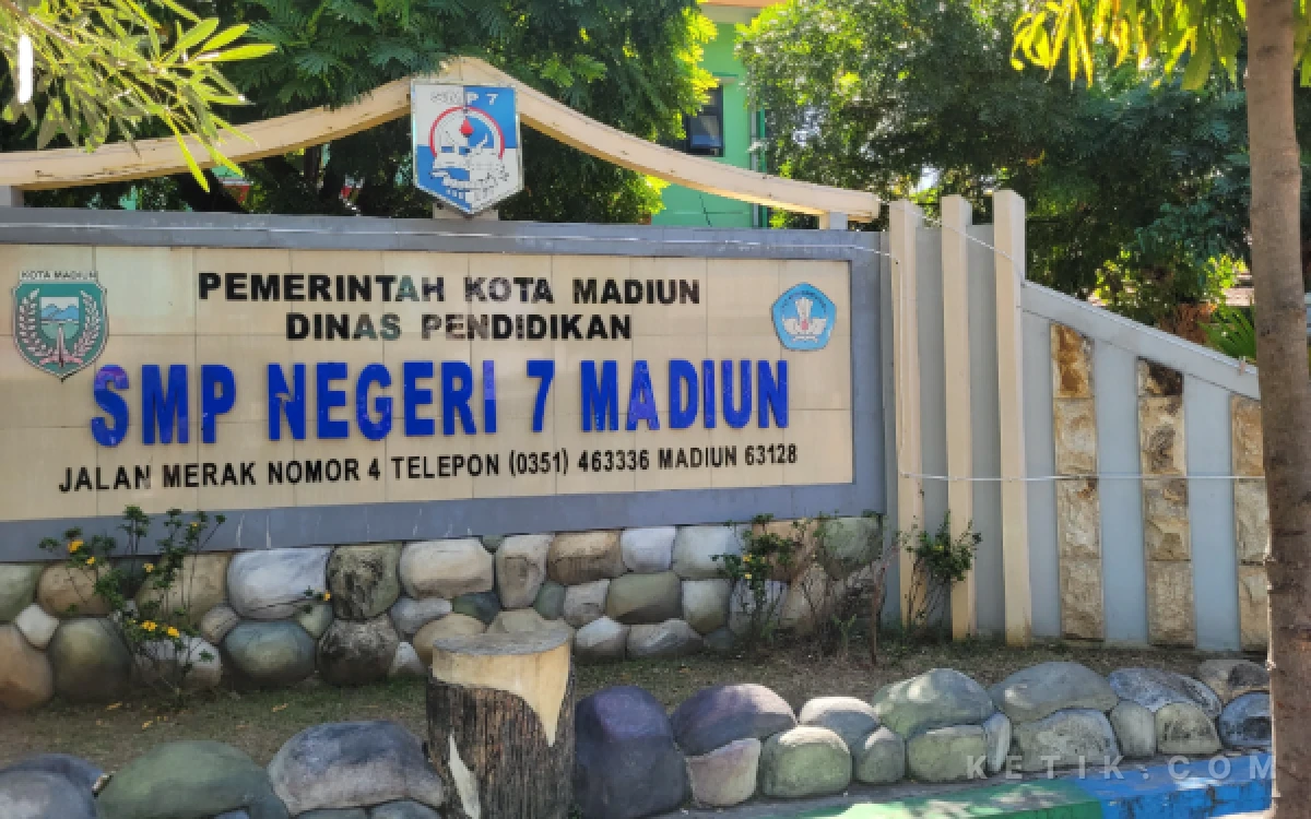 Thumbnail Berita - Oknum Guru SMP di Kota Madiun Diduga Langgar Etik, Penanganan Diserahkan ke Dinas Pendidikan
