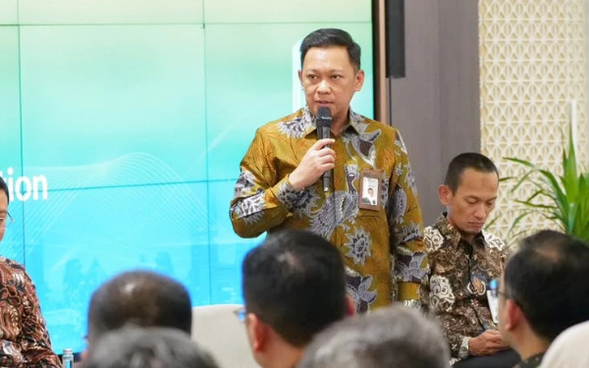 Thumbnail Berita - Profil Kemas Erwan Husainy, 20 Tahun Berkarier di Perbankan hingga Duduki Kursi Direktur BSI