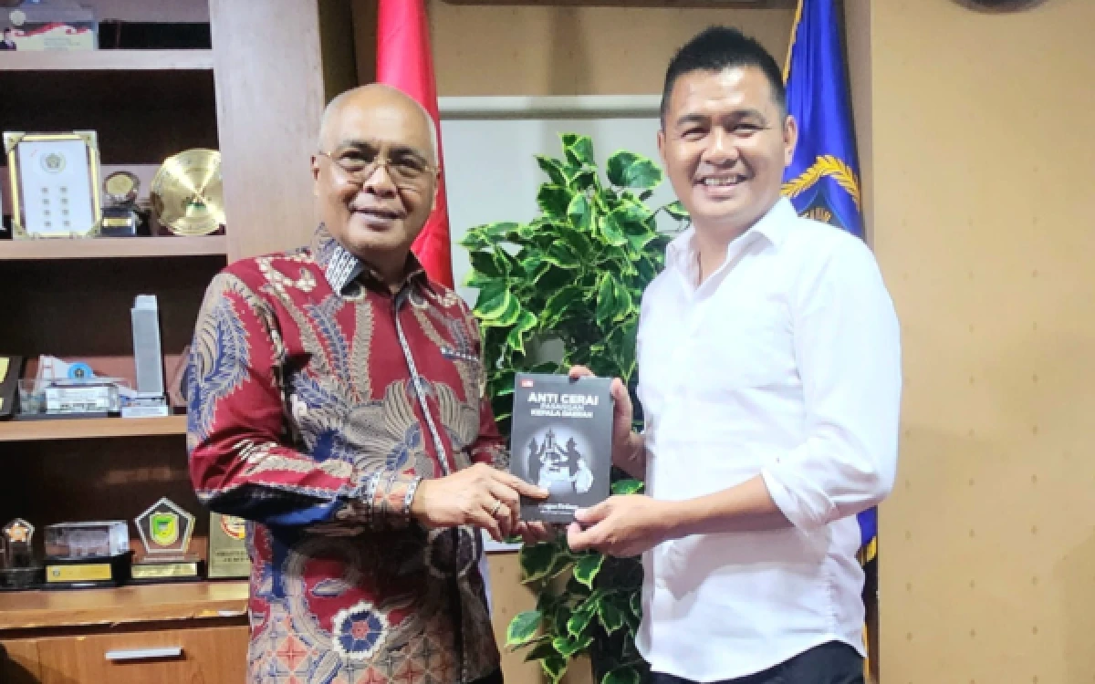 Thumbnail Berita - PWI Pusat Umumkan Susunan Pengurus PAW 2025-2030, Ini Daftar Lengkapnya