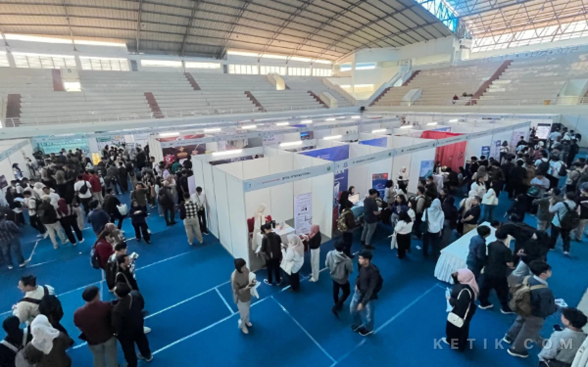 Thumbnail Berita - Ribuan Warga Kota Malang Masih Cari Kerja, Hari Pertama Job Fair Banjir Peserta
