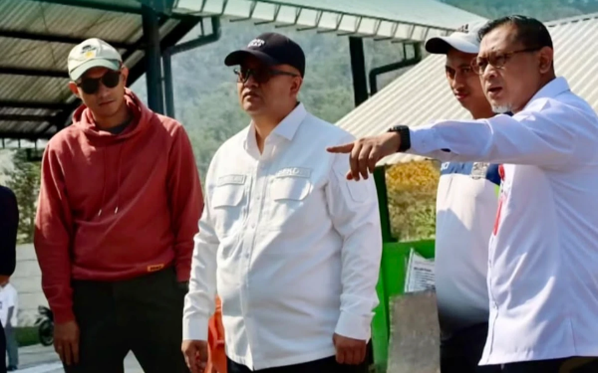 Thumbnail Berita - Warga Keluhkan Pembakaran Sampah,  Pemkot Batu Targetkan TPS3R Pesanggrahan Beroperasi Akhir 2026