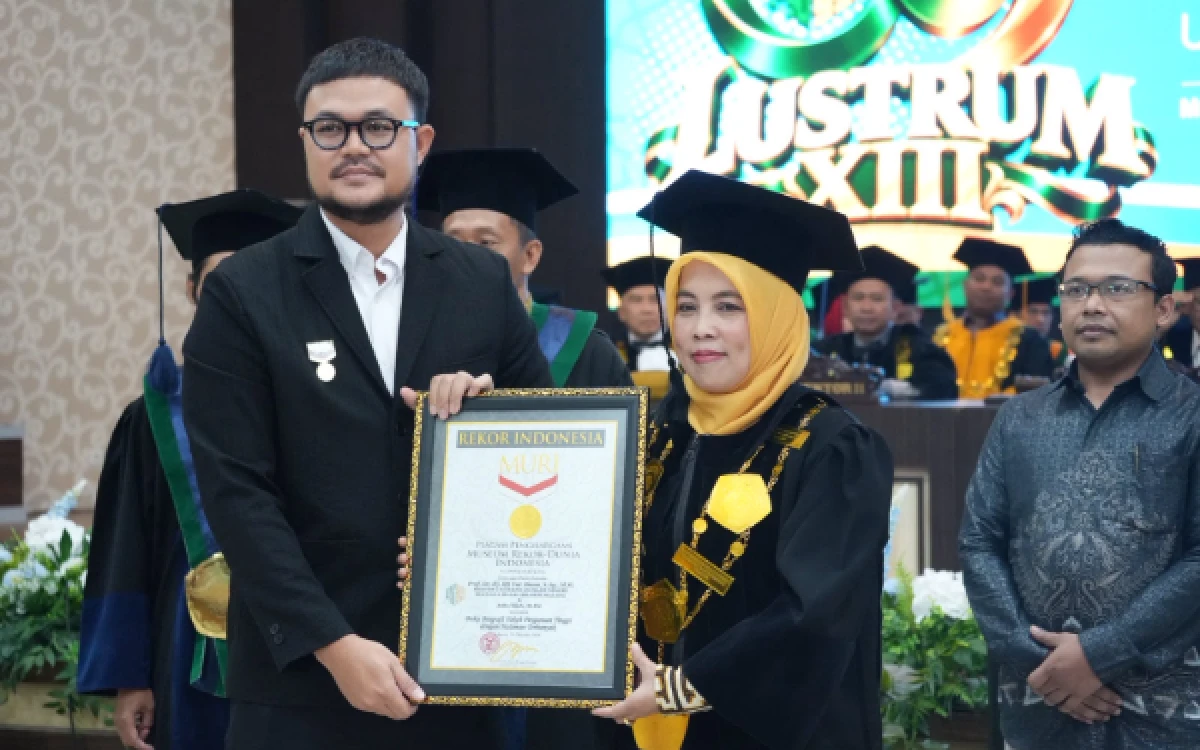Thumbnail Berita - Membanggakan! UIN Malang Sabet Rekor MURI Berkat 3.000 Lebih Mahasiswa Penghafal Al-Quran