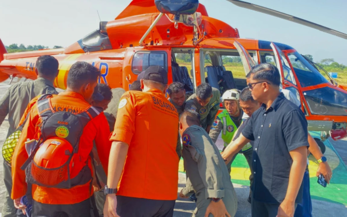 Thumbnail Berita - SAR Banjarmasin Evakuasi 103 Penumpang Kapal Virgo Transport 8