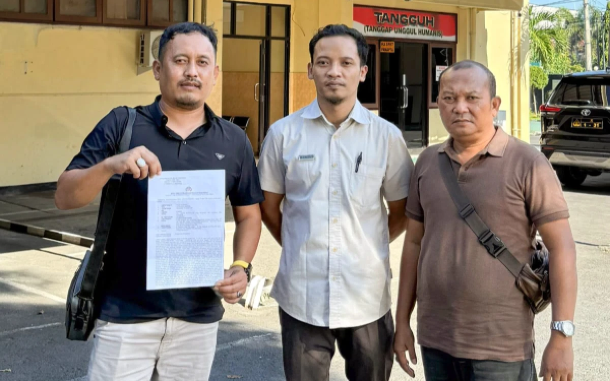 Thumbnail Berita - Dugaan Skandal Kredit Fiktif, PT Sinarmas Multifinance Banyuwangi Dilaporkan ke Polisi
