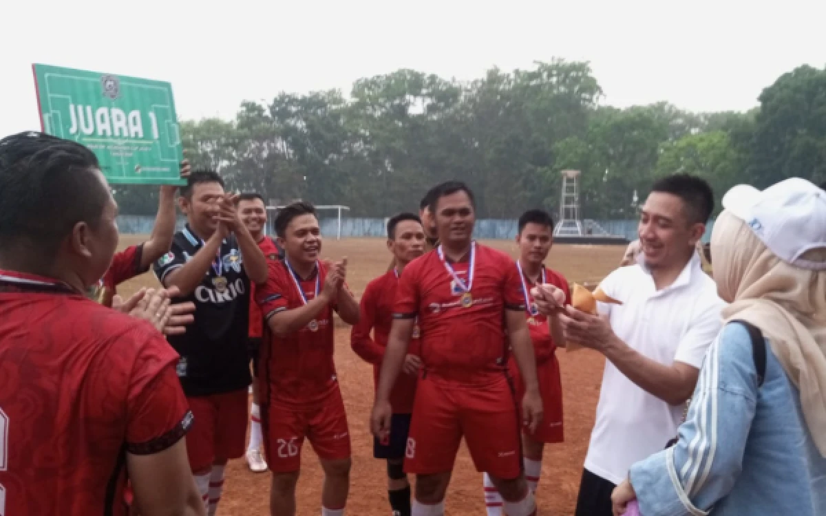 Thumbnail Berita - Bule Jadi Pahlawan, Aljazair Taklukkan Kongo 2-1 di Final RSUD Cup