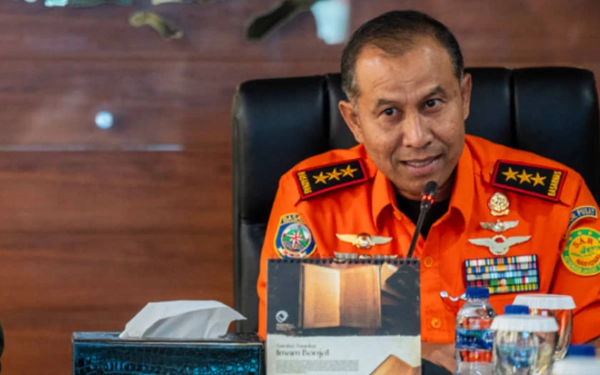 Thumbnail Berita - Basarnas Sebut Posisi Bangkai KM Virgo Sudah Geser ke Kedalaman 30 Meter
