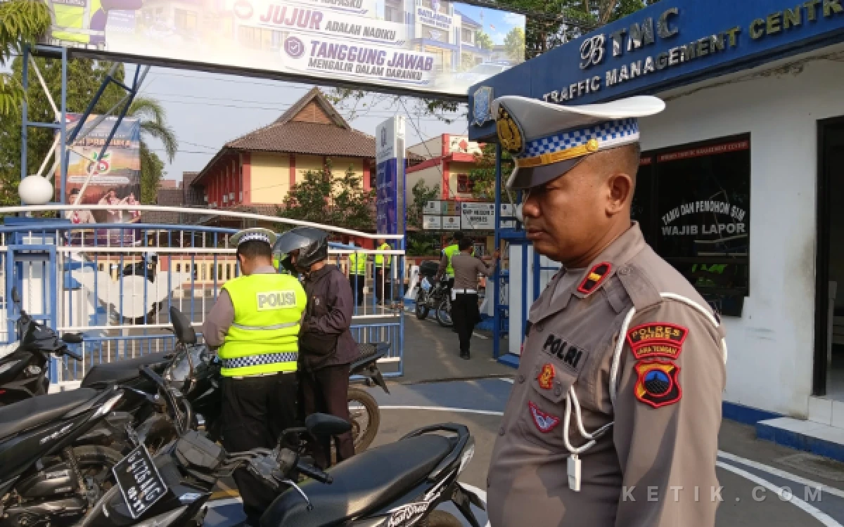 Thumbnail Berita - Jelang Operasi Zebra Candi, Tilang ETLE dan Manual di Brebes Diperketat Sasar Pelanggar Kasat Mata