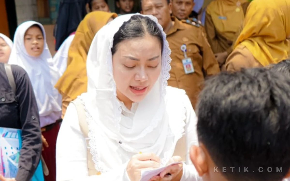 Thumbnail Berita - Masuk Calon Penerima Revitalisasi RSUD dari Kemenkes, Bupati Brebes: Pasien Jantung Tak Perlu Dirujuk Jauh