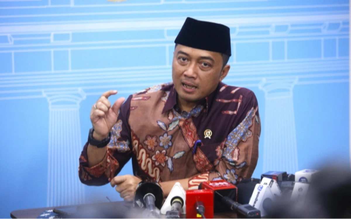 Thumbnail Berita - MK Putuskan Anggaran MBG Dipisah dari Dana Pendidikan 2028, Ini Respons Istana