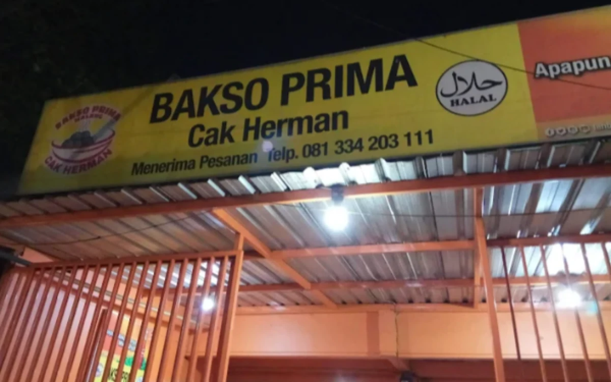 Thumbnail Berita - Hemat di Kantong Mahasiswa, Ini 3 Tempat Makan Murah di Sekitar Polinema Malang