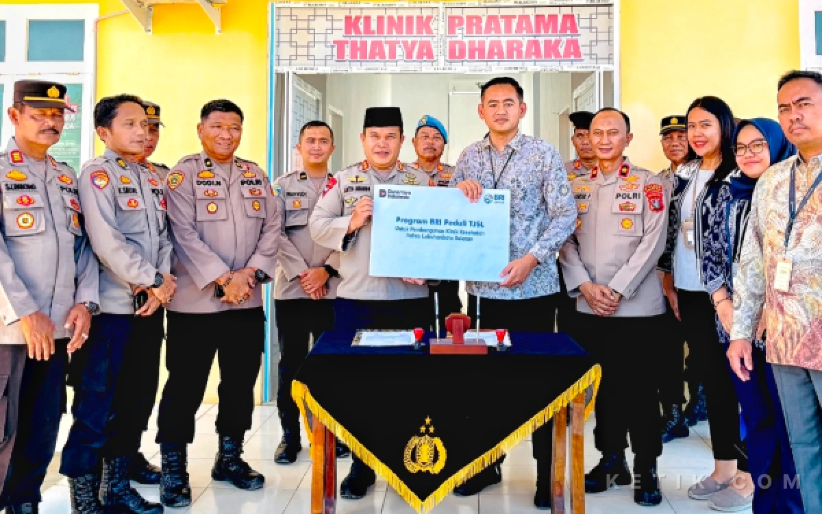 Thumbnail Berita - Manifestasi untuk Negeri, BRI BO Kotapinang Serahkan Bantuan Klinik ke Polres Labusel